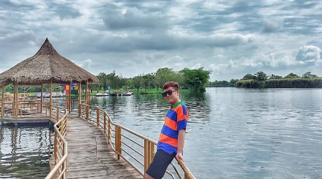Đẹp mê ly khu du lịch sinh thái ven Sài Gòn khiến giới trẻ phát cuồng
